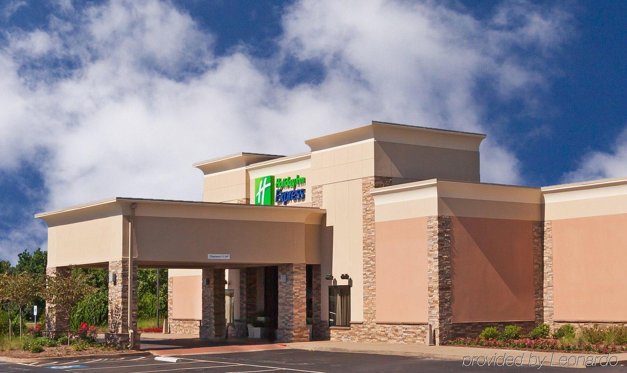 Holiday Inn Express Little Rock-Airport By Ihg Dış mekan fotoğraf